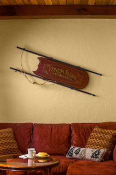 the lodge at bromley