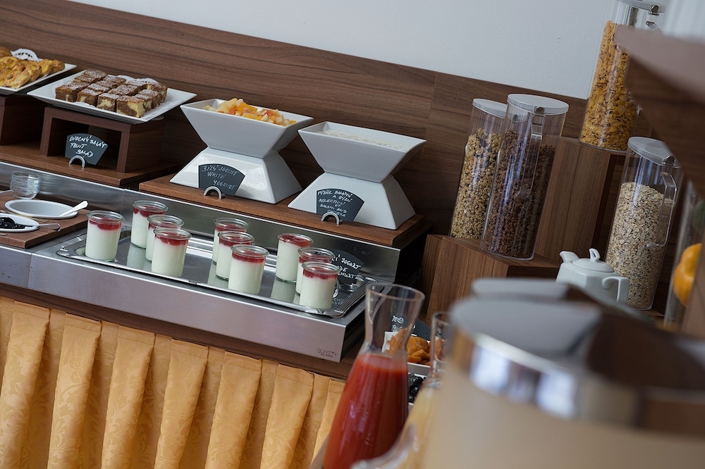 boutique hotel constans