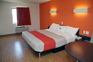 Motel 6 York, Ne,Waco>>Mccool Junction,2 star