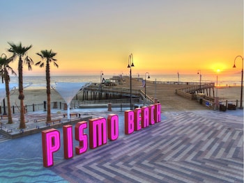 pismo beachwalker inn and suites