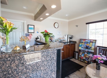 pismo beachwalker inn and suites