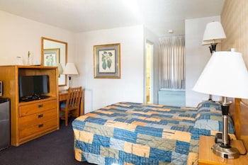 budget host travelers motel