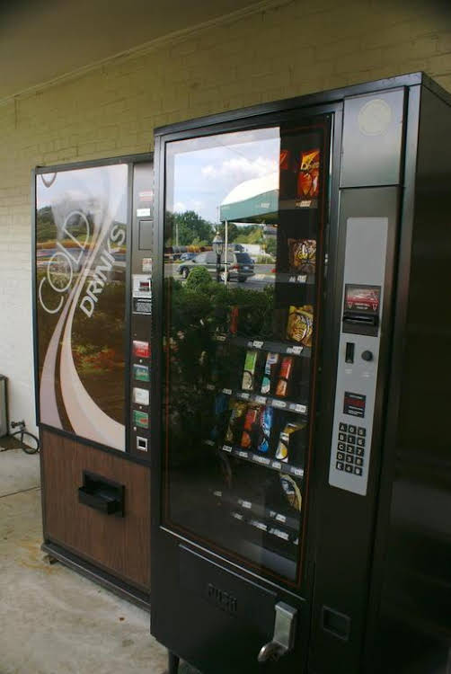 budget host travelers motel