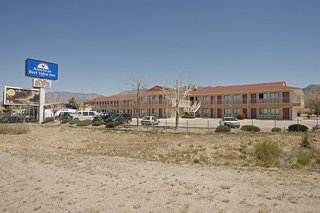 Travelodge By Wyndham Albuquerque East,Bernalillo>>Albuquerque,2 star