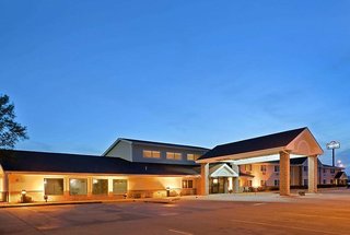 americinn by wyndham west burlington