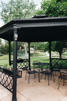 boulder twin lakes inn