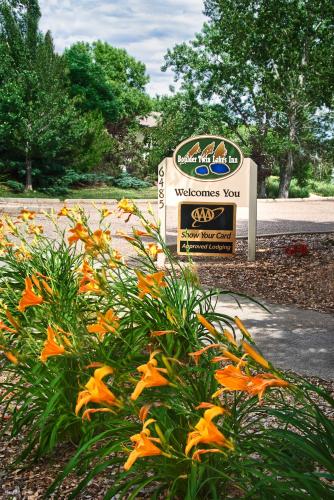 boulder twin lakes inn