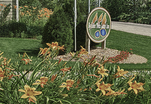 boulder twin lakes inn