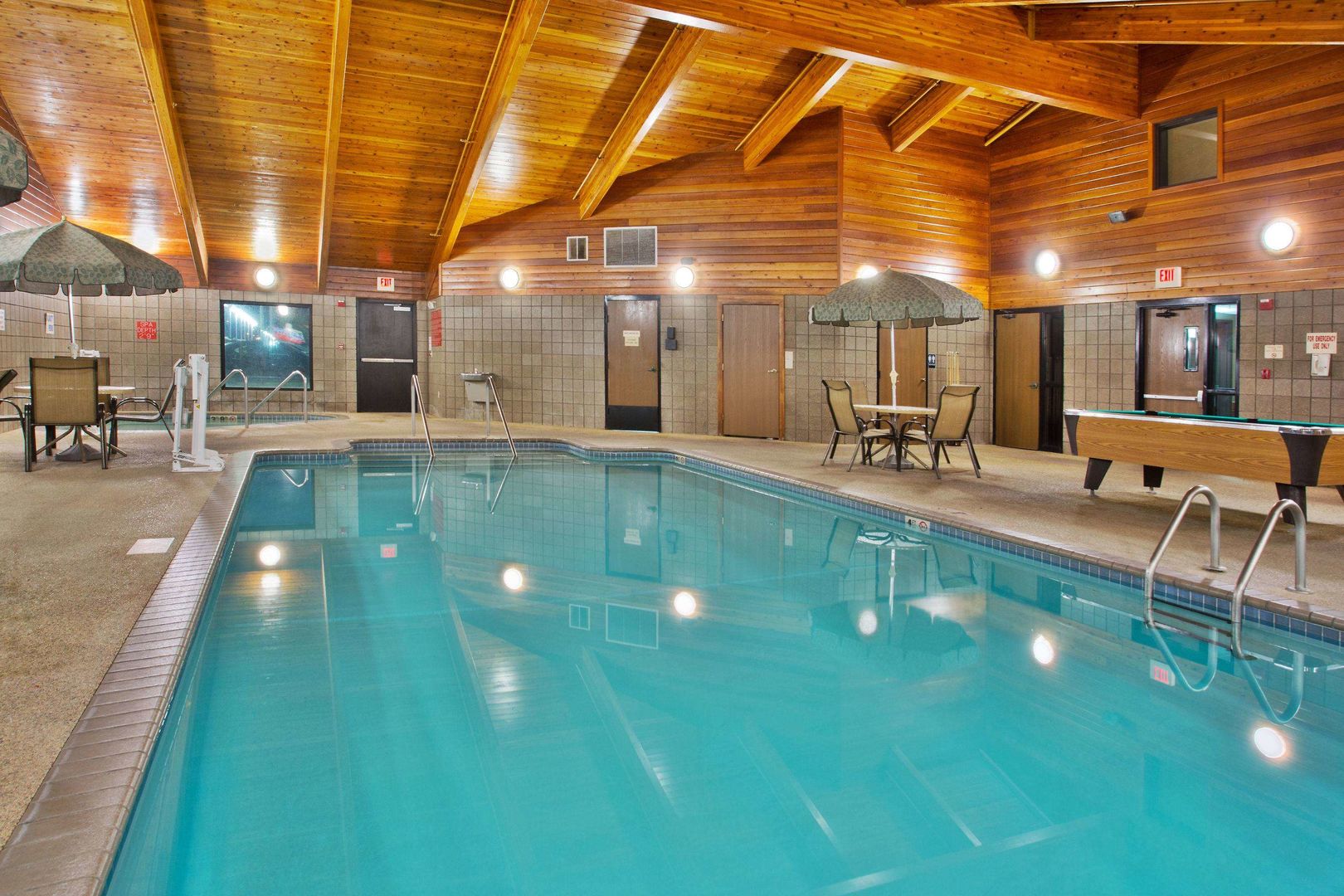 americinn by wyndham lincoln north