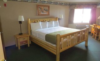 Cobblestone Hotel And Suites Ladysmith,Rice Lake>>Ladysmith,2.5 star