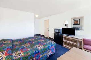 knights inn grand rapids