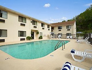 Days Inn By Wyndham Ashland,Boyd County>>Ashland,2 star
