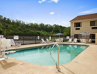 Days Inn By Wyndham Ashland,Boyd County>>Ashland,2 star