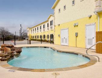 days inn by wyndham san antonio at palo alto