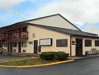 Days Inn & Suites By Wyndham Athens Alabama,Huntsville>>Athens,2 star