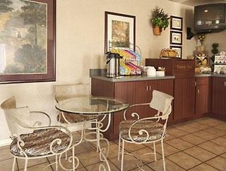 Days Inn By Wyndham Cambridge,Columbus>>Cambridge,3 star