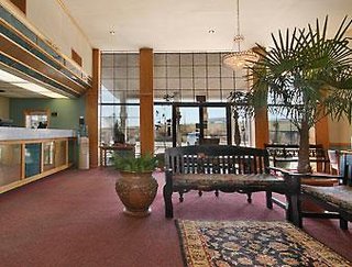 days inn by wyndham clinton