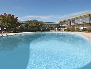 Days Inn By Wyndham Clinton,Elk City>>Clinton,3 star