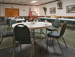 days inn by wyndham clinton