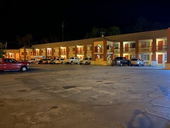 Budget Inn & Suites,Jennings>>Jasper,3 star