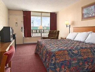 Days Inn By Wyndham Jackson,Madison>>Jackson,2 star