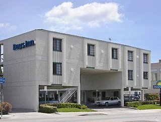 Days Inn By Wyndham Orange Anaheim,Orange>>Anaheim,2 star
