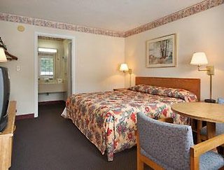 Days Inn By Wyndham Plymouth,Center Township>>Bremen,2 star