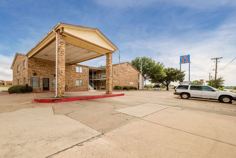 Motel 6-Red Oak, Tx - Dallas