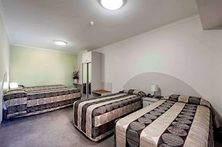 Deluxe Inn,In The City Center,2 star