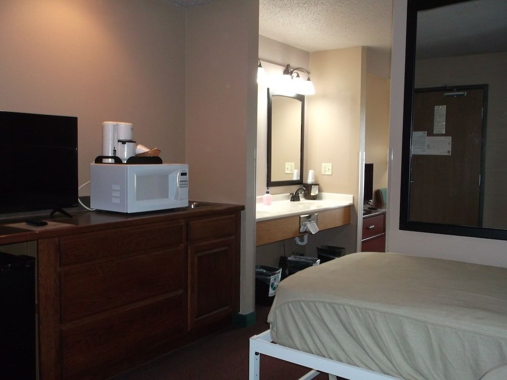 de smet super deluxe inn and suites
