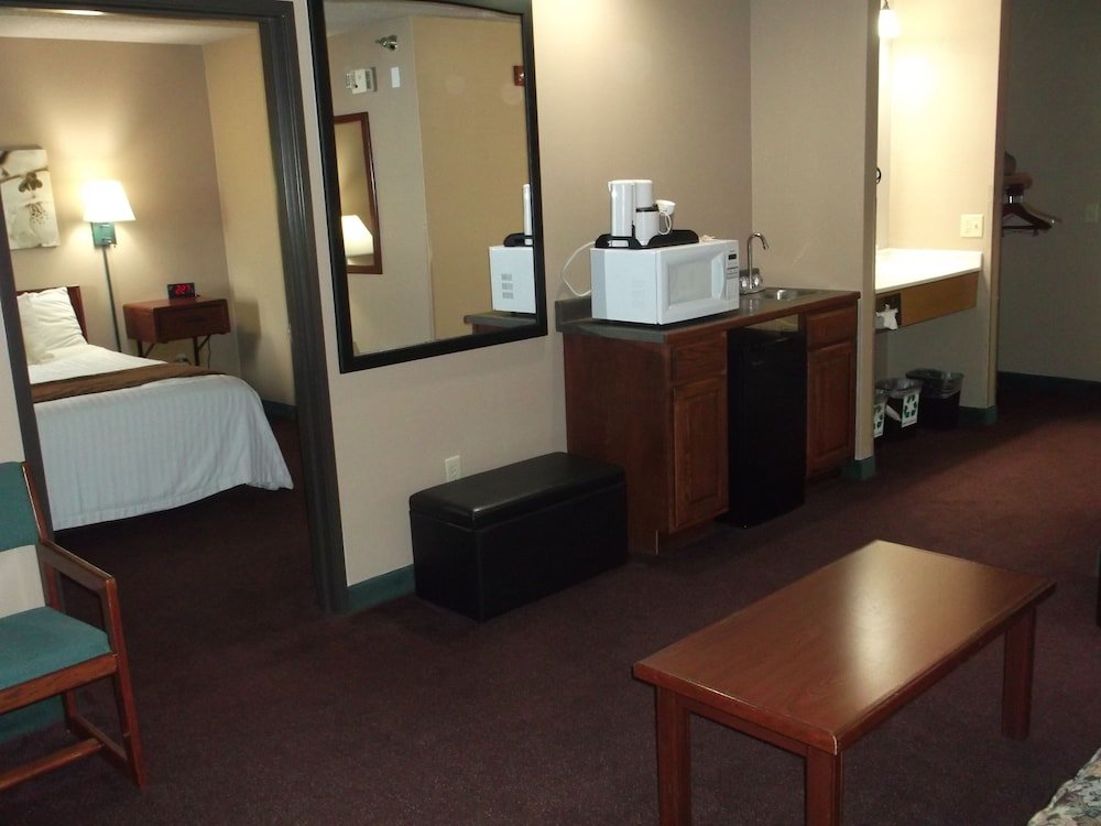 de smet super deluxe inn and suites