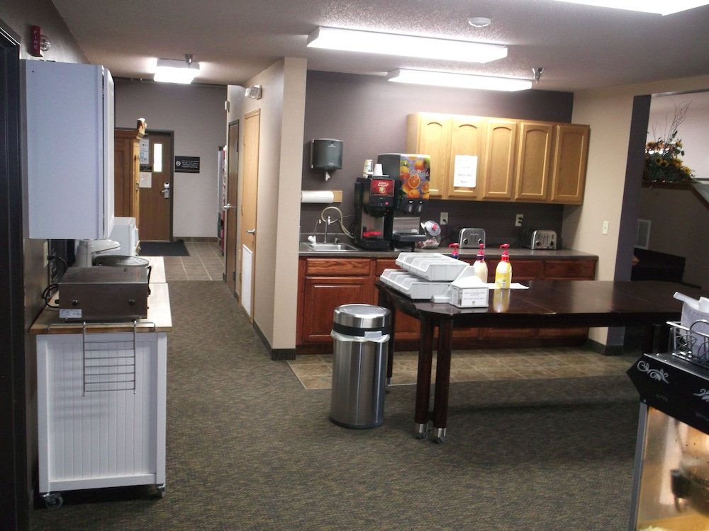 de smet super deluxe inn and suites