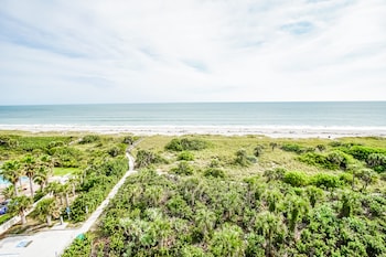 discovery beach resort by vri americas
