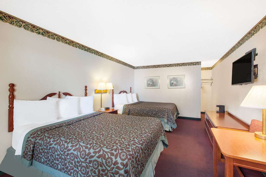 days inn by wyndham erick