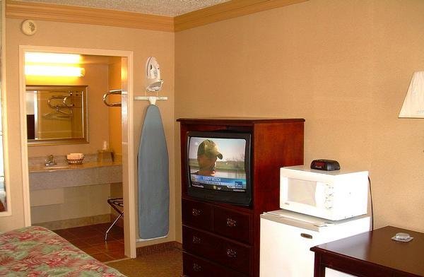 executive inn and suites springdale