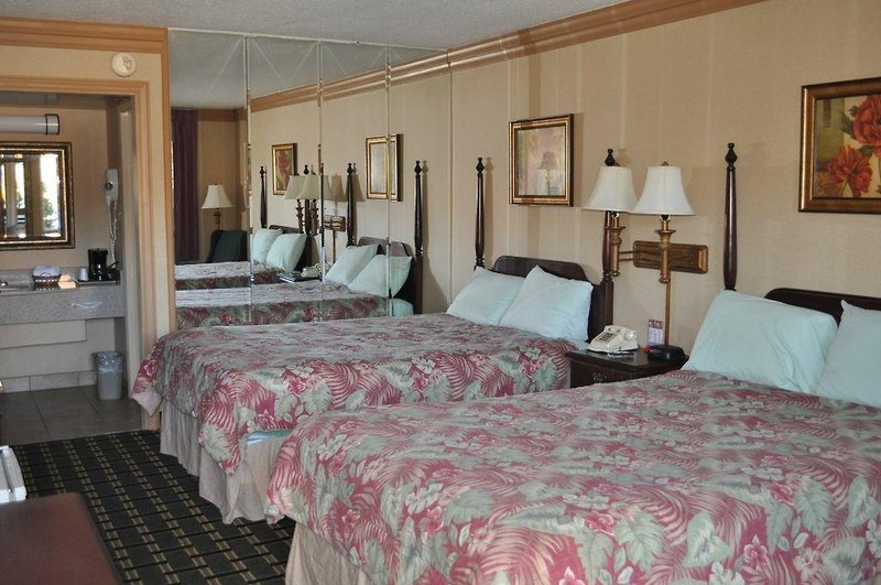 executive inn and suites springdale