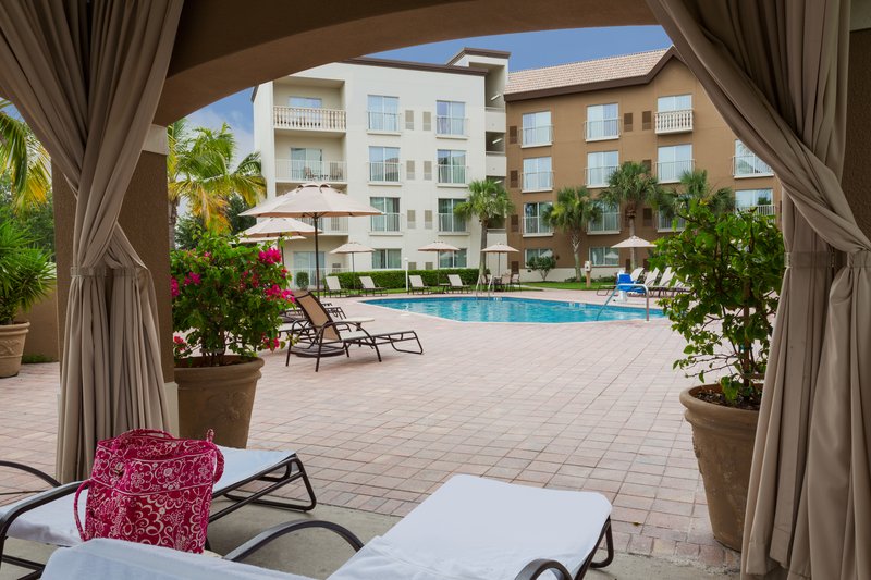 holiday inn express hotel naples downtown 5th avenue