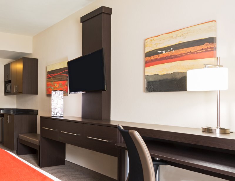 holiday inn express hotel naples downtown 5th avenue