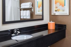 fairfield inn and suites by marriott springfield