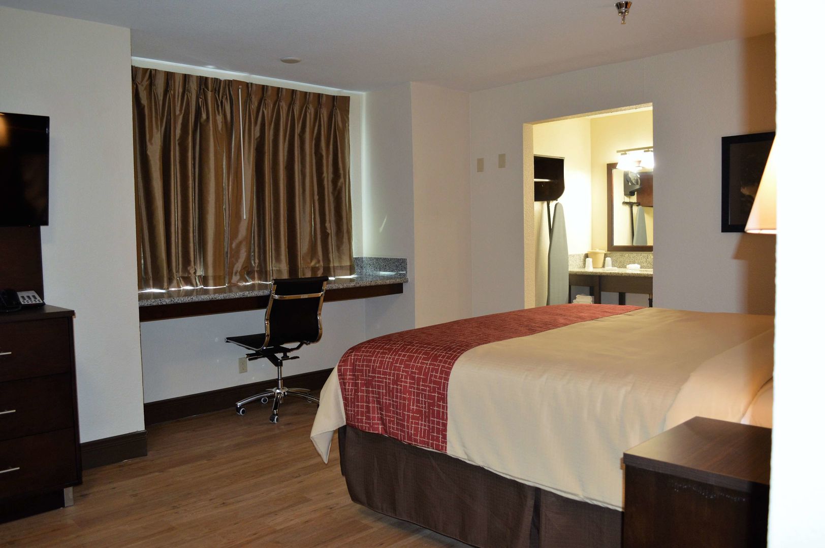 sacramento inn and suites