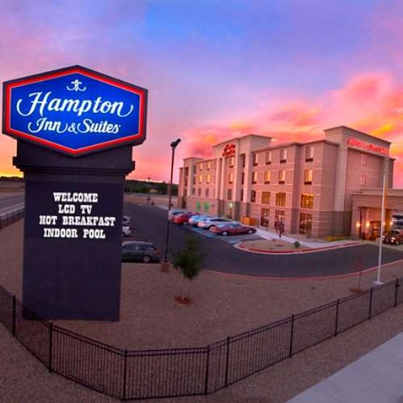 Hampton Inn & Suites Farmington