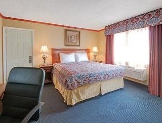 Days Inn By Wyndham Albuquerque Downtown,Bernalillo>>Albuquerque,2 star