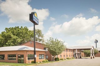 Days Inn & Suites By Wyndham Waterloo,Iowa>>Waterloo,3 star