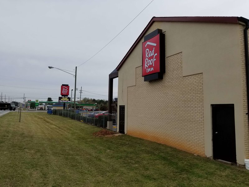 red roof inn lexington nc