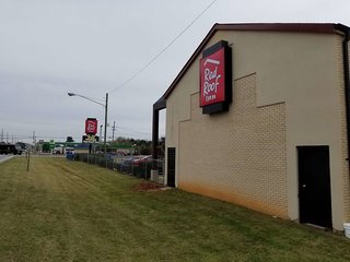 red roof inn lexington nc