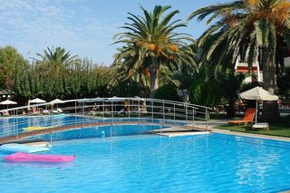 may beach hotel