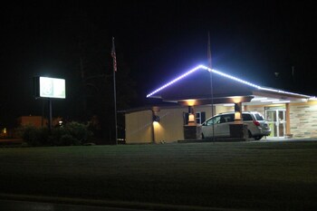 holiday terrace motel