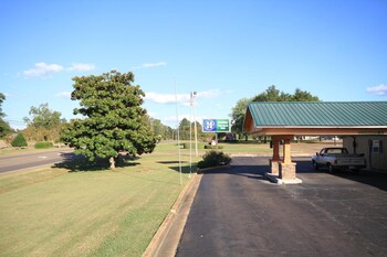 holiday terrace motel