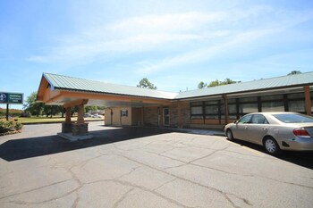 holiday terrace motel