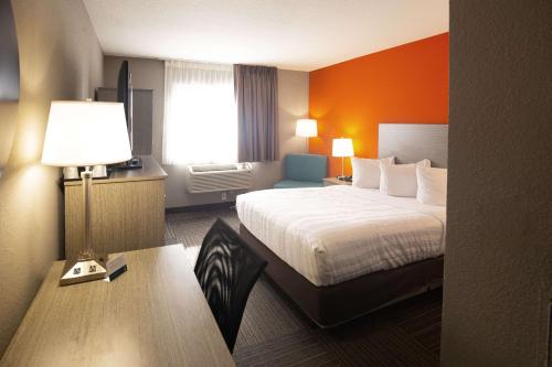 quality inn and suites hammond near i 8090